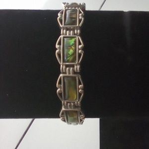 Vintage Jewelry - Vintage Abalone Link Bracelet. Beautiful Vintage Jewelry - Vintage Abalone Link Bracelet. Beautiful